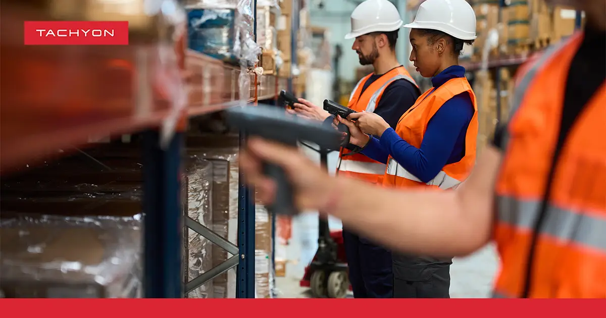 دور التقنيات الحديثة والذكاء الاصطناعي في إعادة هندسة مسارات الانتقاء — توزيع مواقع التخزين